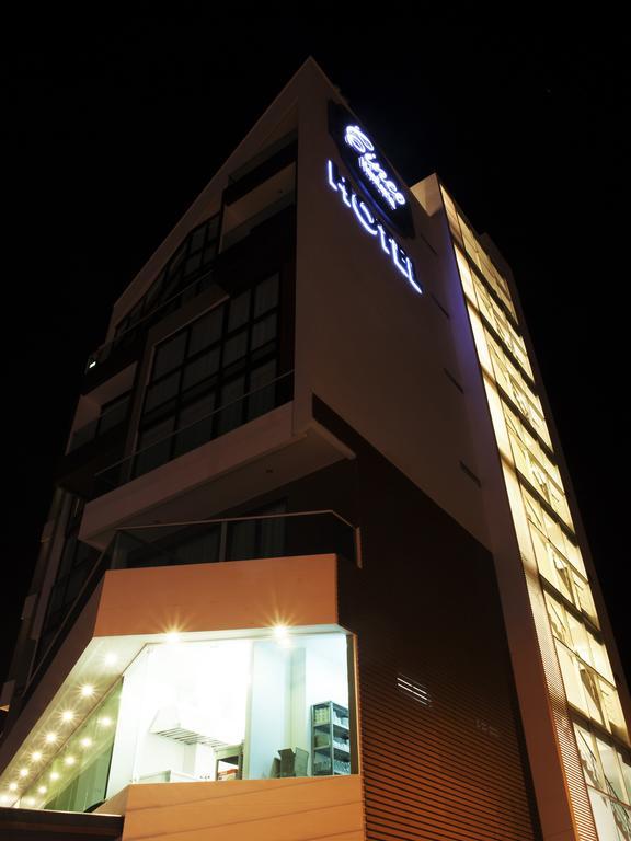 Hotel Cinco Montería Buitenkant foto